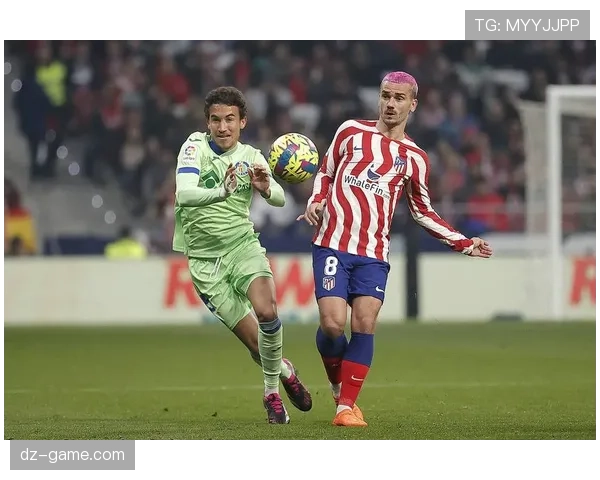 西甲豪门巅峰对决:强强对话点燃冠军争夺战 西甲豪门巅峰对决:强强对话点燃冠军争夺战